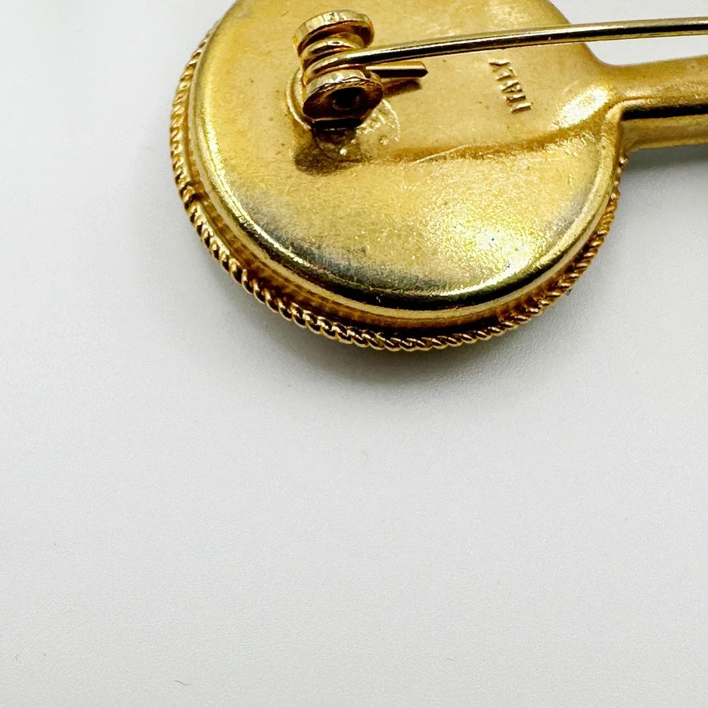 N/A design piece